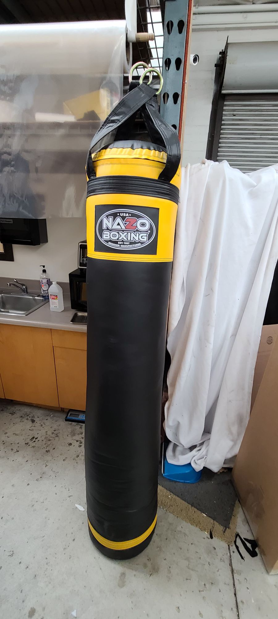 Punching bag muay thai boxing mma heavy bag