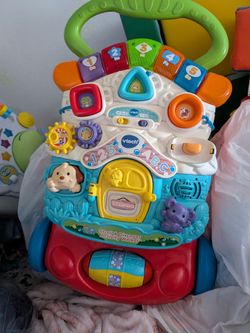 VTech Stroll & Discover Activity Walker
