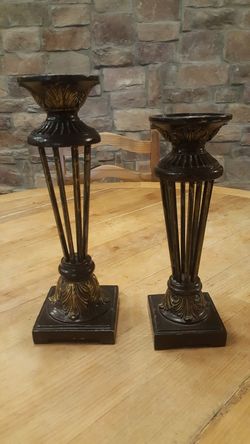 2 candle holders