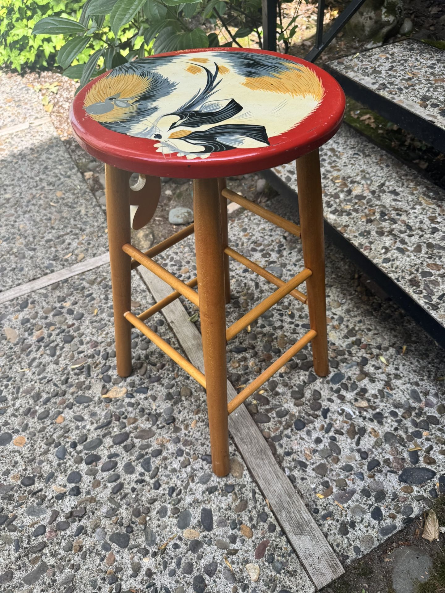 Kitty Stool