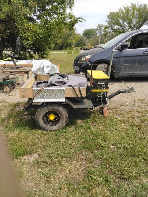 Small Trailer , Great For Camping, Moving Stuff Out Of Storage. ( Can Be Pulled By Motoer Cycle)