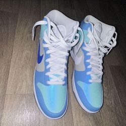 Nike Dunk Hi