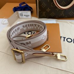 Authentic Louis Vuitton Strap From Speedy 20 B Beige