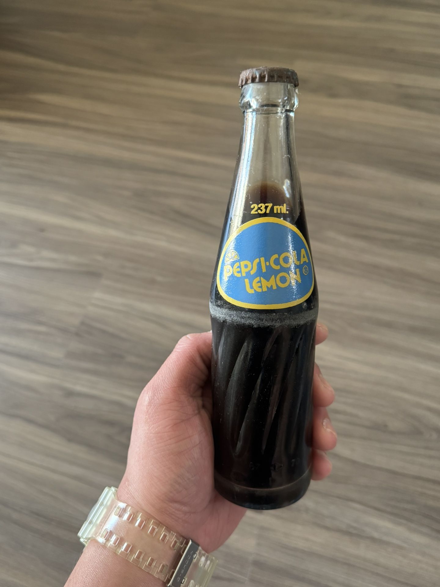Rare Vintage Pepsi Cola Lemon Bottle (Sealed)