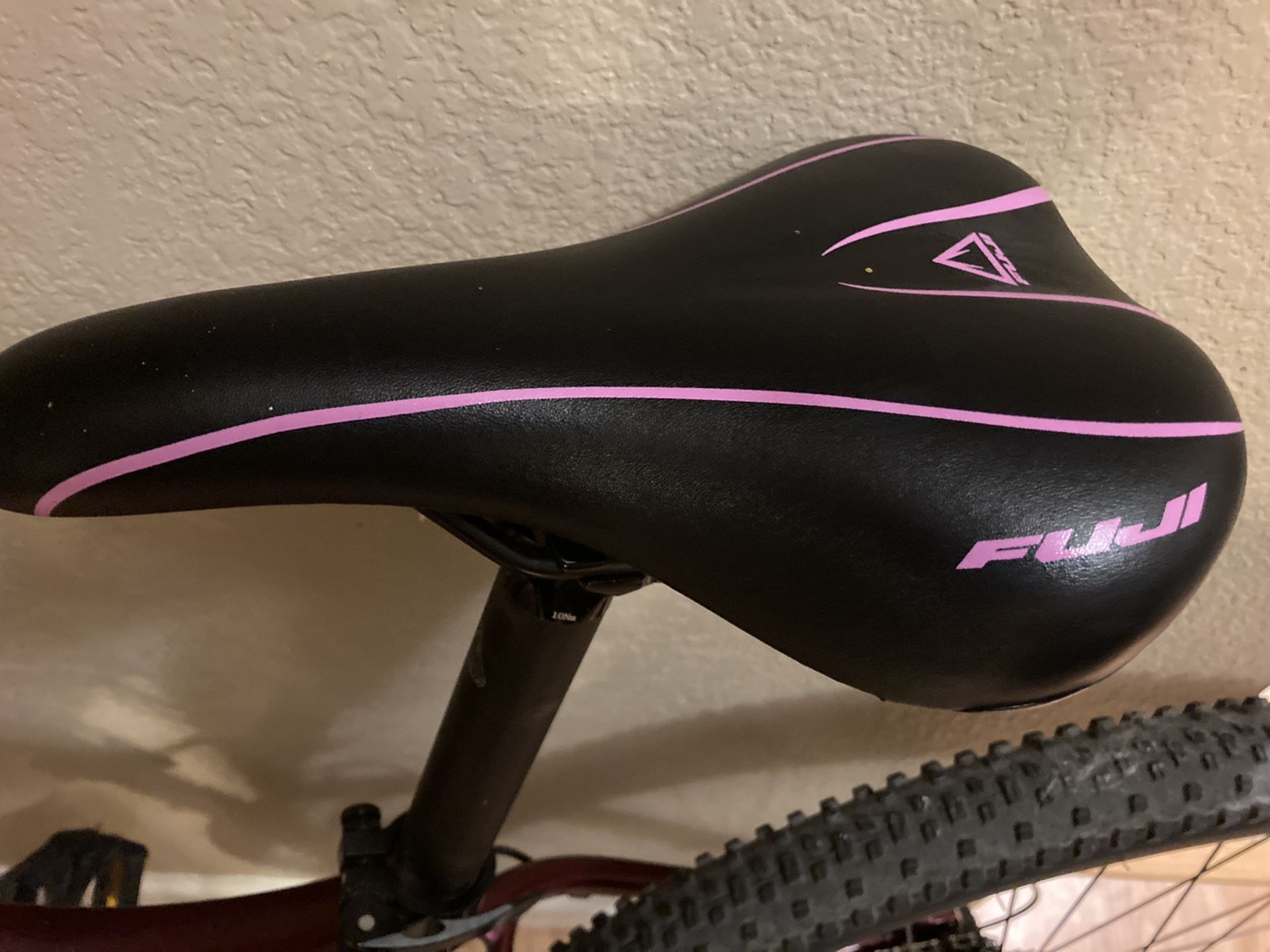 Fuji addy 27.5 1.9 hotsell
