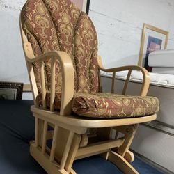 Rocking Chair + Ottoman 
