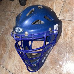Easton catchers helmet size large