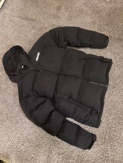Undefeated puffer jacket