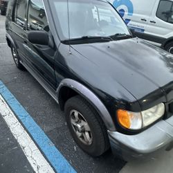 2002 KIA Sportage