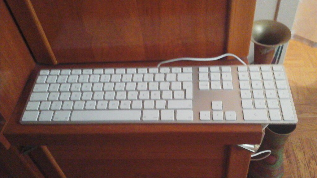 Apple keybord