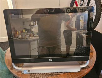 COMPUTER HP ENVY 23