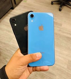 Apple iPhone XR