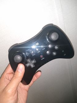 Nintendo Wii U & Switch Controllers