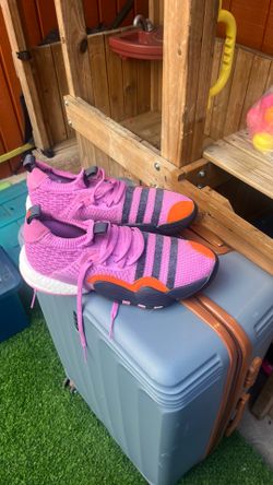 Adidas’s size 11 only used a few times