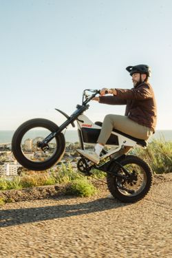 Juiced scrambler rugged Electric bike