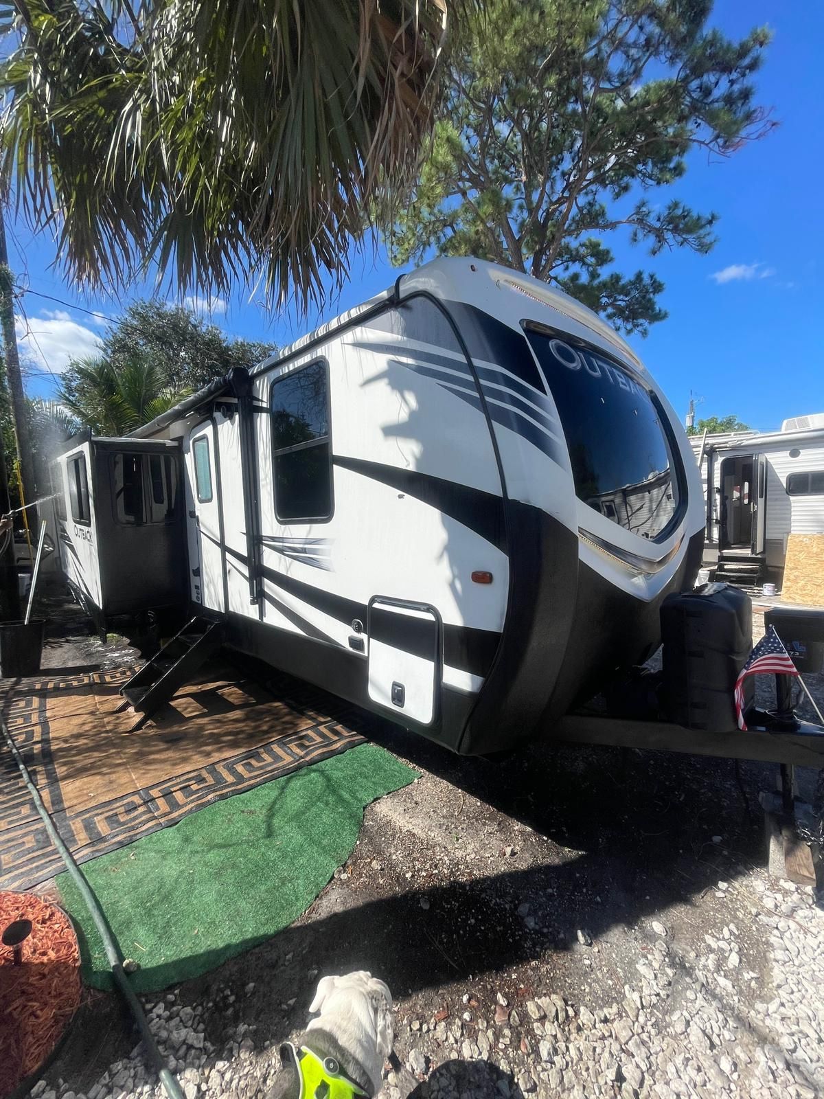 2020 Keystone Outback Trailer 