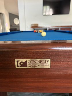 Connelly 8’ Pool Table