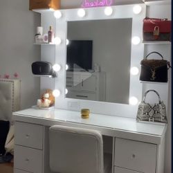 Vanity Set Hollywood Mirror LED Lights Makeup Table✨New