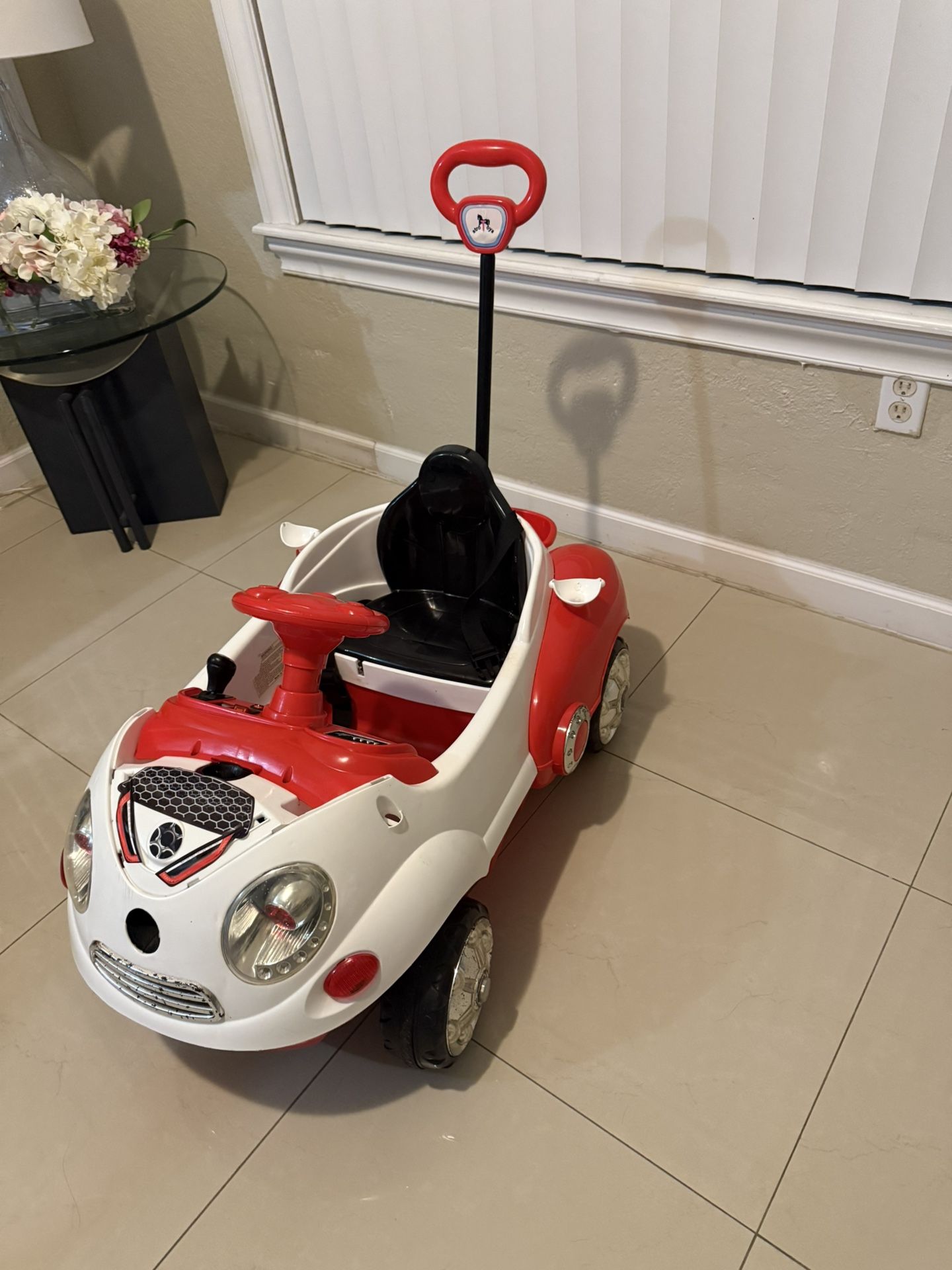 Carro Eléctrico Perfecto Estado