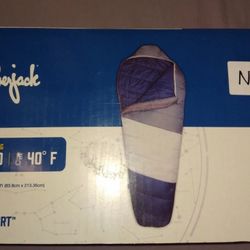 Slumberjack Sky Pond 40-Degree Mummy Sleeping Bag, 33"x84"