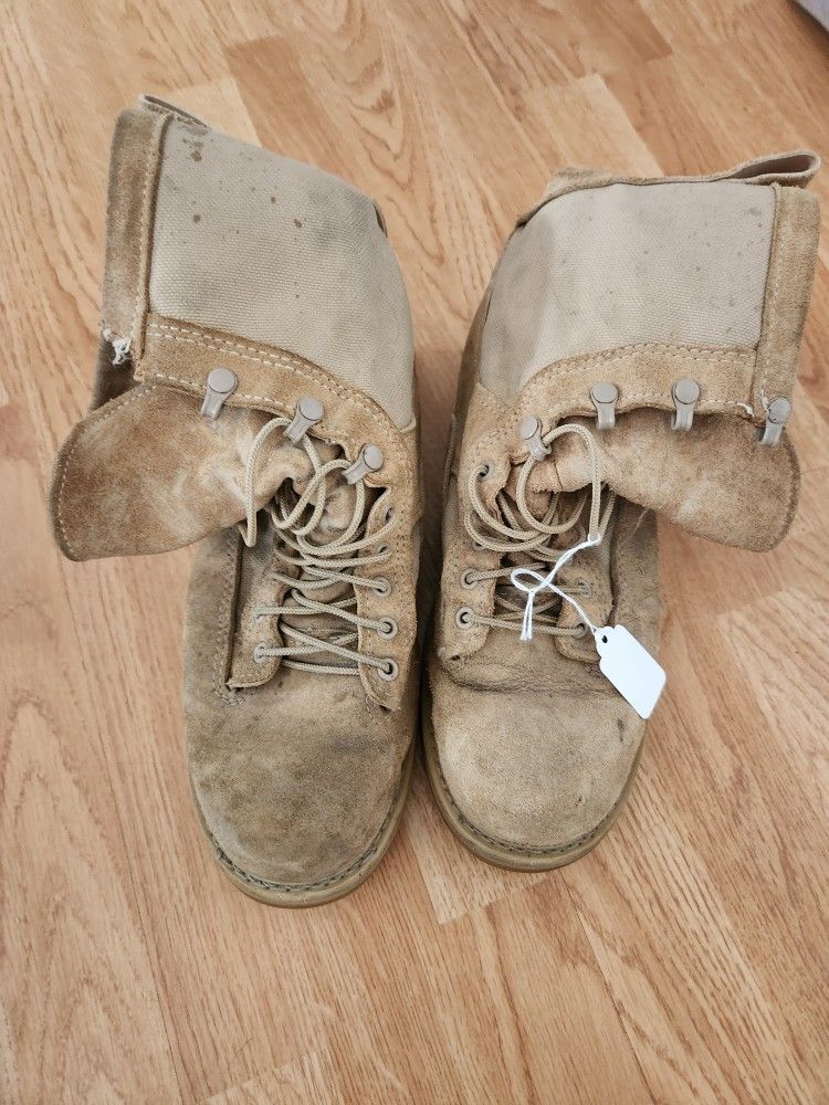 Military Boots Size 11