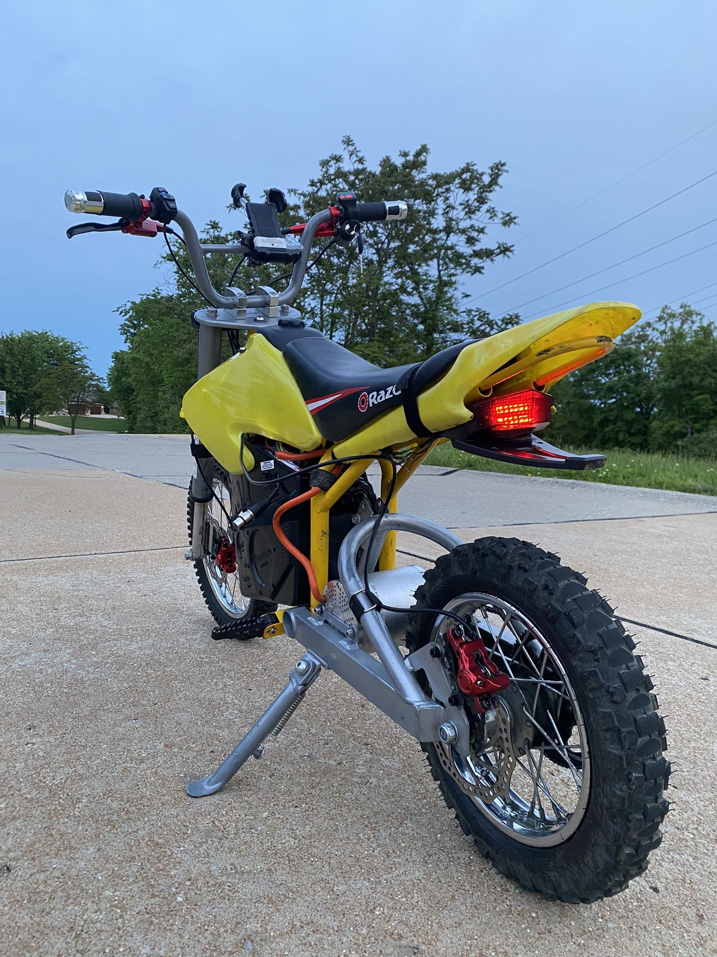 MX 650 40mph 67V