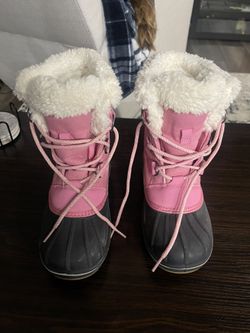 Cat & Jack Snow Boots - Kids Size 4 
