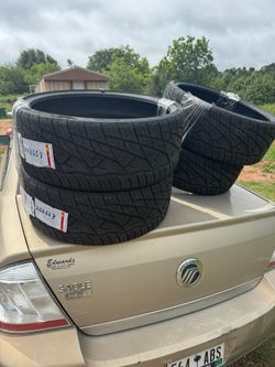 22s (5 Lug Universal) With Brand New Tires