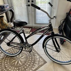 Diamondback Della Cruz 26” Cruise Bike Bicycle
