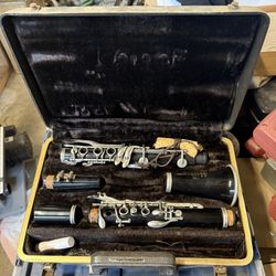 Bundy clarinet