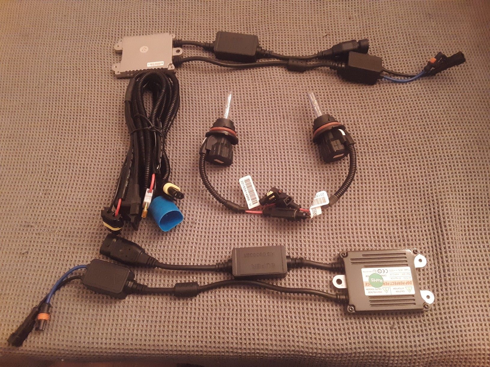 NEW! HID KIT 9007 bulbs