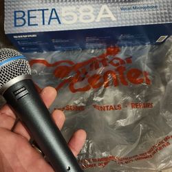 Shure Beta 58a Microphone