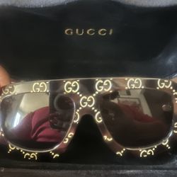 Sunglasses GUCCI 