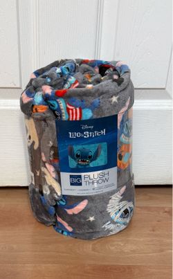 New Disney Stitch 🎃 The Big One Throw Blanket