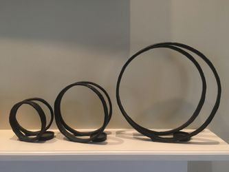 Curved Metal Candleholders (Set of 3)