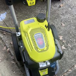 3100 PSI 2.3 GPM COLD WATER GAS PRESSURE WASHER 