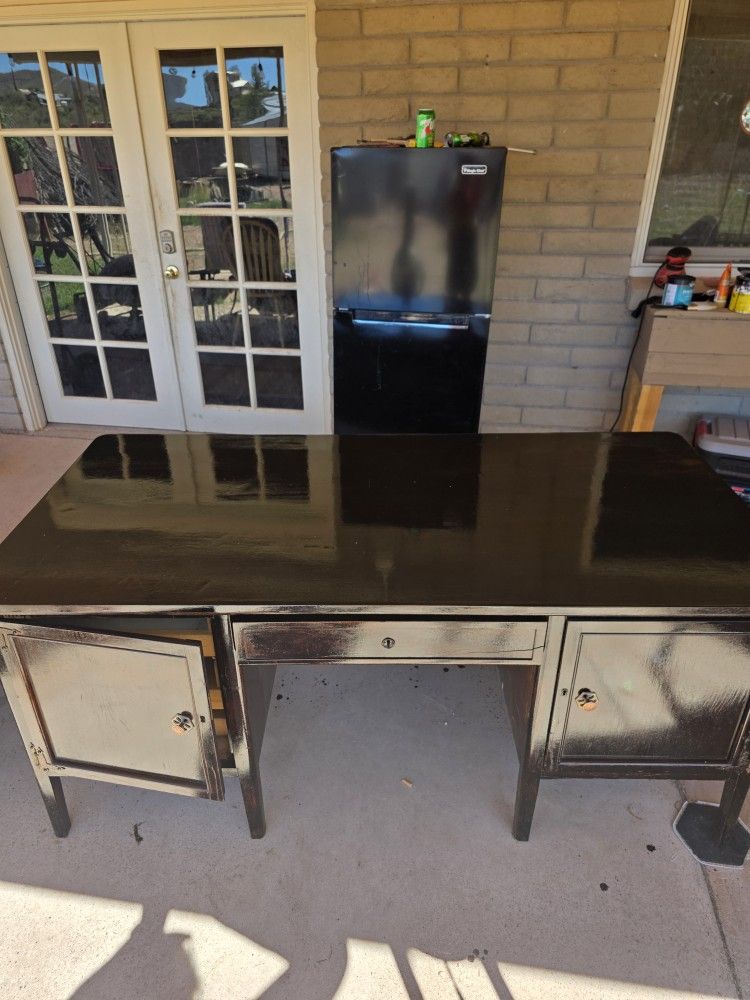 Vintage 1947 Executive Walnut Desk