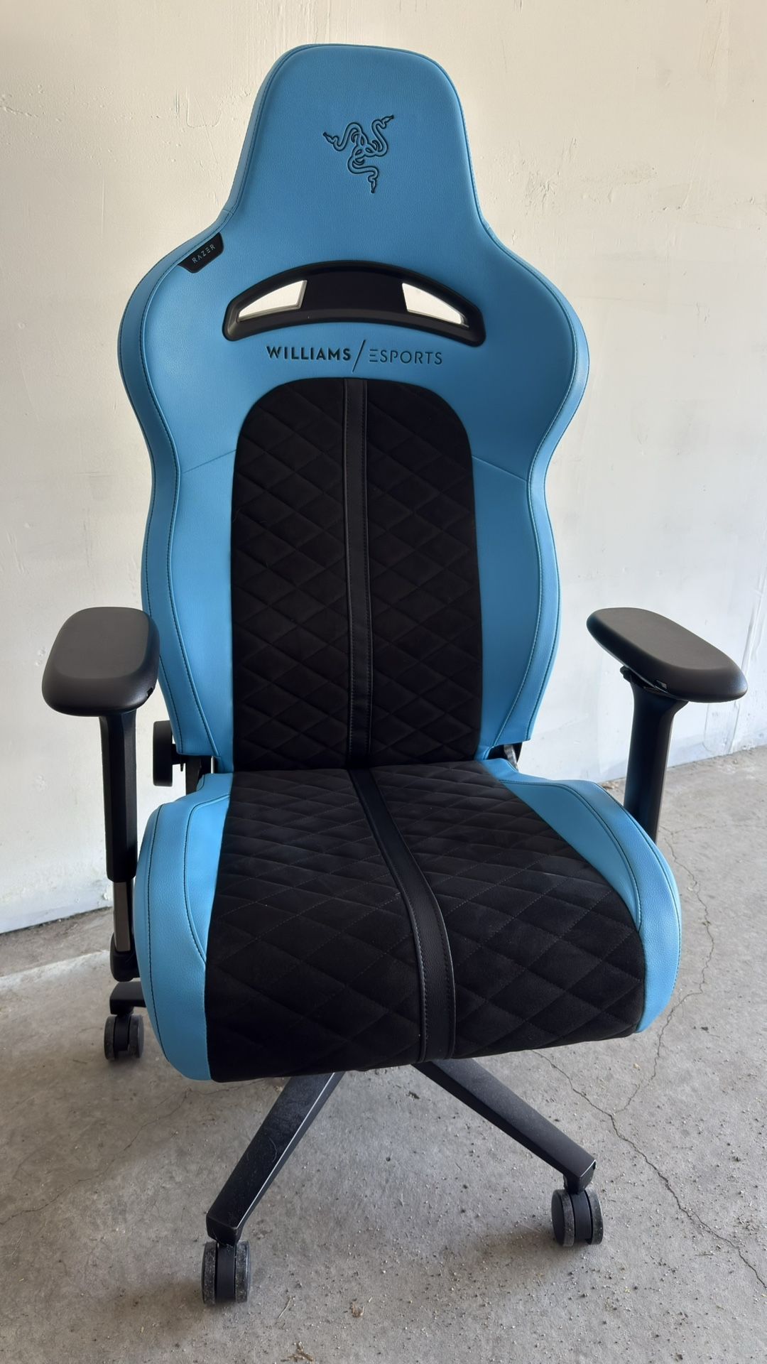RAZER ENKI PRO WILLIAMS ESPORTS EDITION