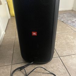 JBL PARTYBOX 100
