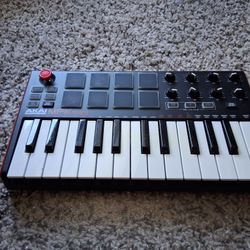 Akai MPK MINI
