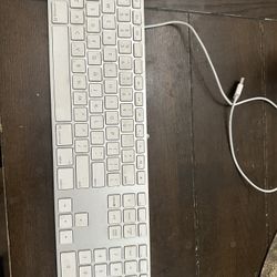 Apple Keyboard 