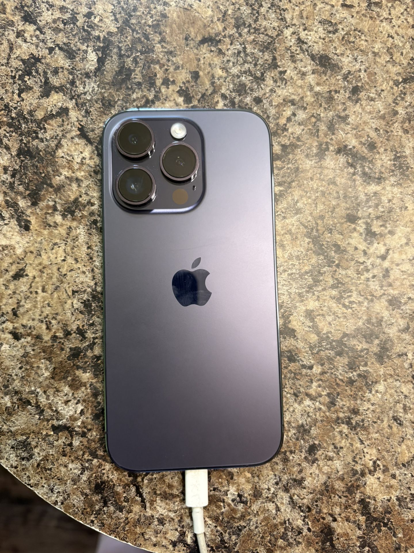 iPhone 14 Pro