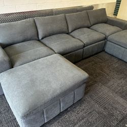 Like New Double Chaise Sectional- Can Deliver 🛻