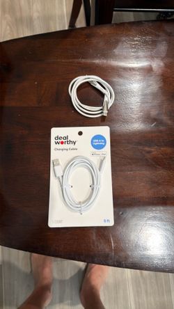 USB to Lightning IPhone connector