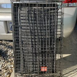 Foldable Wire Dog / Pet Crate. Excellent Condition.