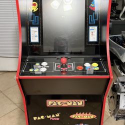 Pacman arcade 1up 40th anniversary 