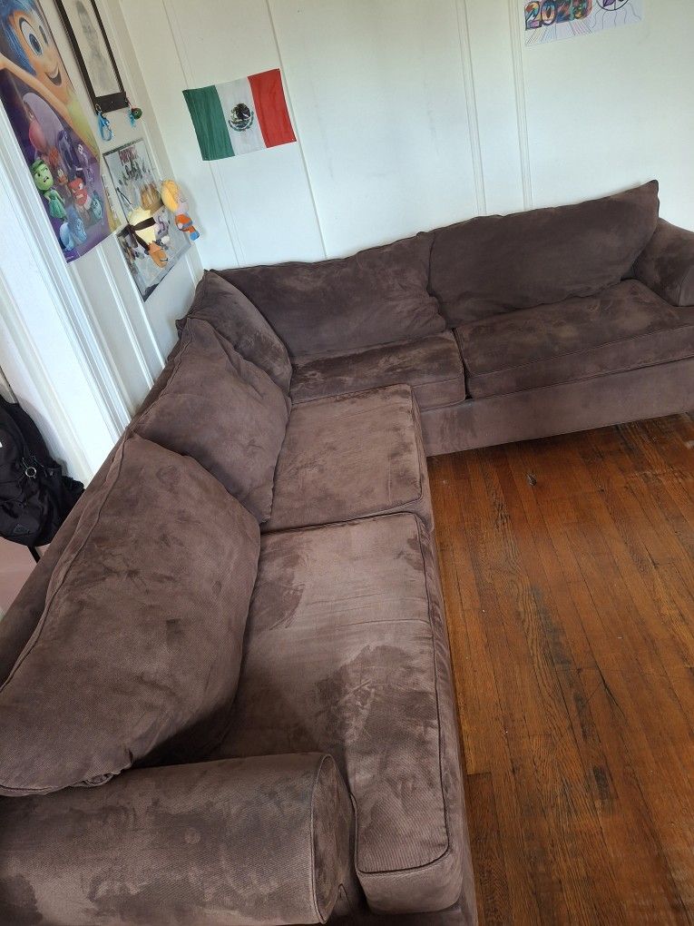 FREE SOFA FOR PICKUP IN YONKERS NY
