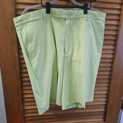 Greg Norman Golf Shorts Size 38