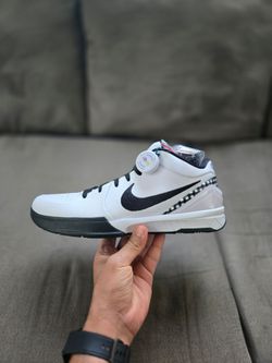 Nike Kobe 4 Protro Mambacita Gigi