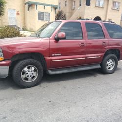03 Chevy Tahoe 